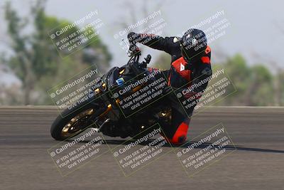 media/Sep-20-2025-TrackDaz (Sat) [[27f0cde673]]/B Group/1120am (Turn 2)/